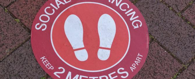social distancing sign
