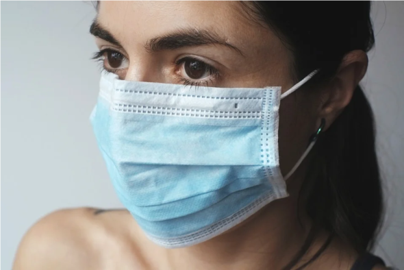girl wearing mask