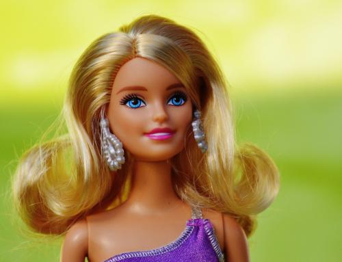 Girls who play with unrealistically thin dolls more likely to have body image issues, study says