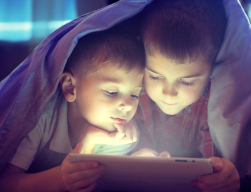 Children and screens – making it through the holidays
