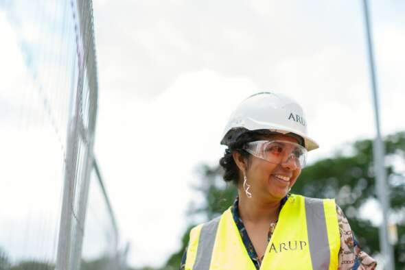Siling worker in hard hat