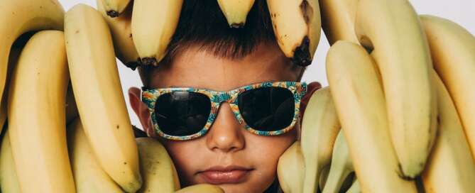 Child and fruit