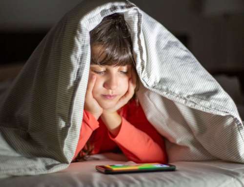 Raising Kids Online podcast with Dr Brad Marshall: Growing up with AI: What a GP sees in young people and screen time – Part 2